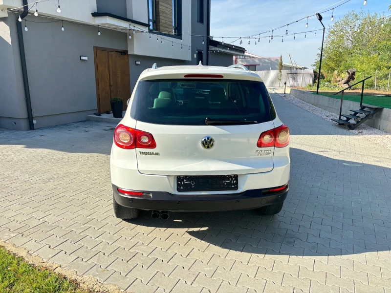 VW Tiguan 2.0 TDI, Automat, koja, снимка 6 - Автомобили и джипове - 47517824