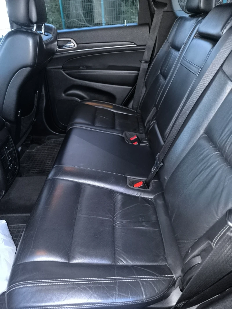 Jeep Grand cherokee 3.6, снимка 12 - Автомобили и джипове - 52588470