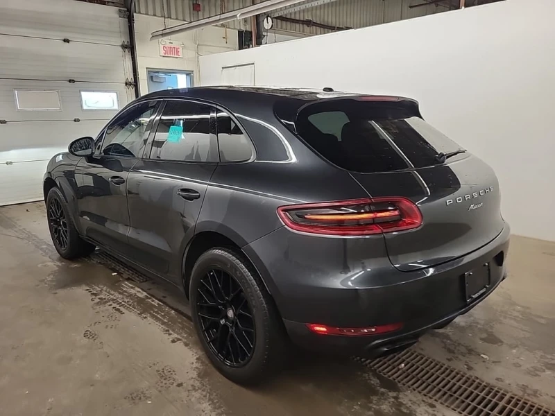 Porsche Macan * SPORT EDITION * CARFAX * ЦЕНА ДО БГ, снимка 4 - Автомобили и джипове - 52989819