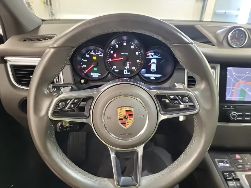 Porsche Macan * SPORT EDITION * CARFAX * ЦЕНА ДО БГ, снимка 11 - Автомобили и джипове - 52989819