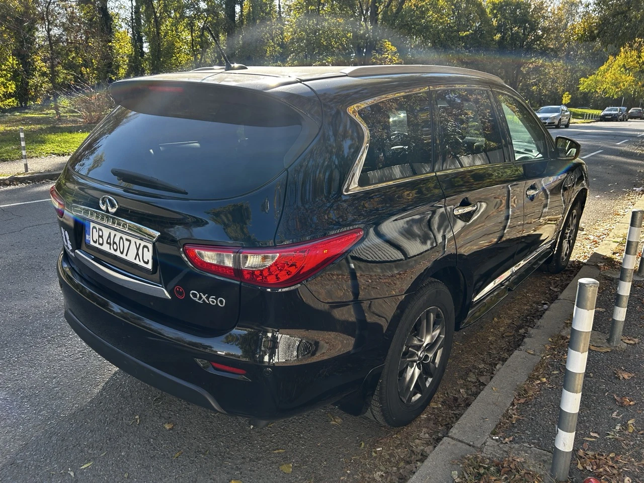 Infiniti QX60 3.5 V6 AWD 6+ 1 места - изображение 3