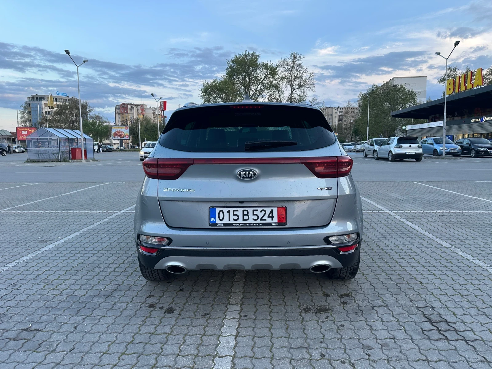 Kia Sportage GT Line 2.0 CRDI AWD - изображение 5