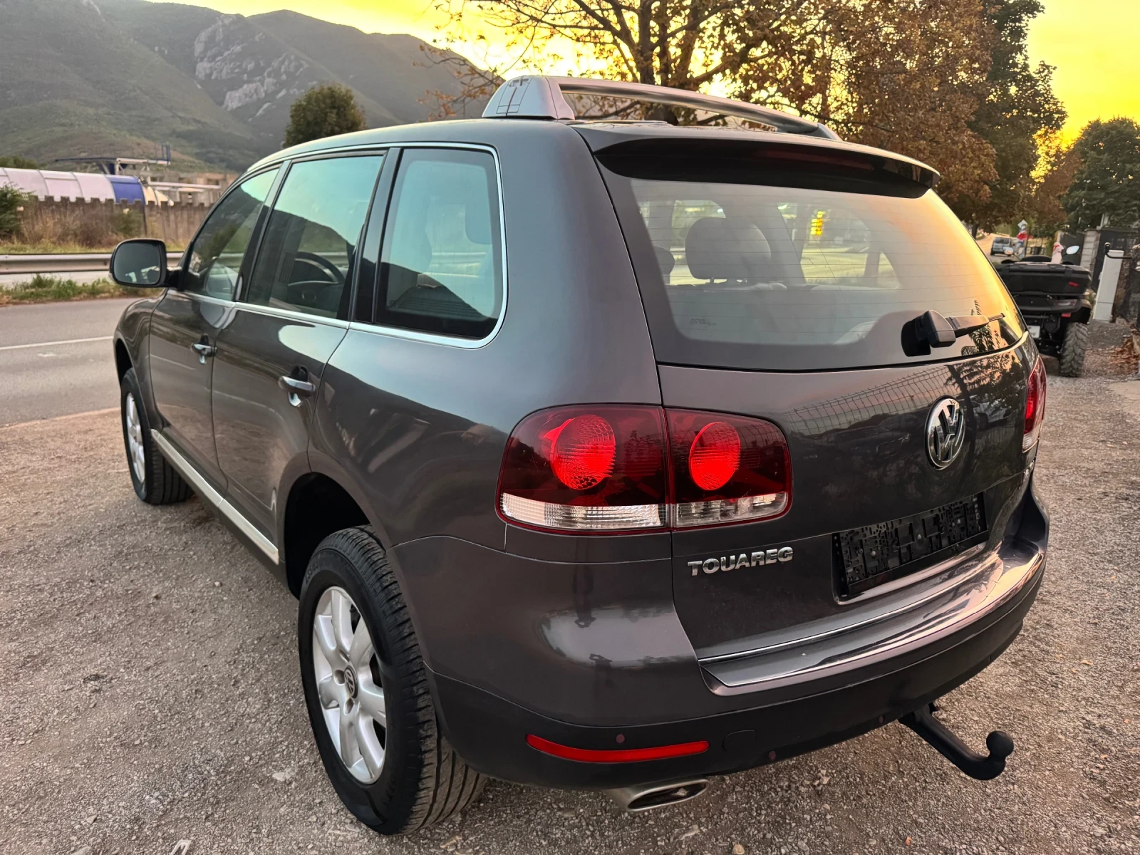 VW Touareg 3.0TDI AVT NAVI XENON KOJA 4X4 260000km - изображение 4