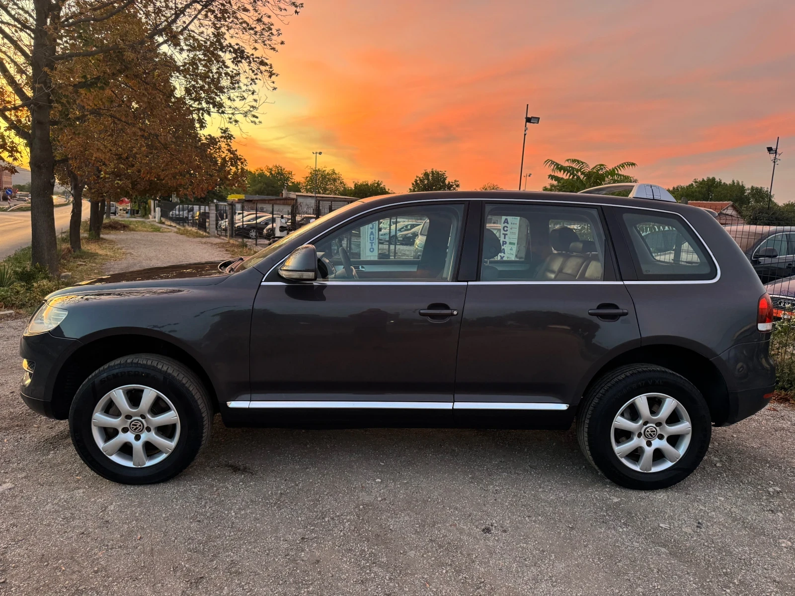 VW Touareg 3.0TDI AVT NAVI XENON KOJA 4X4 260000km - изображение 3