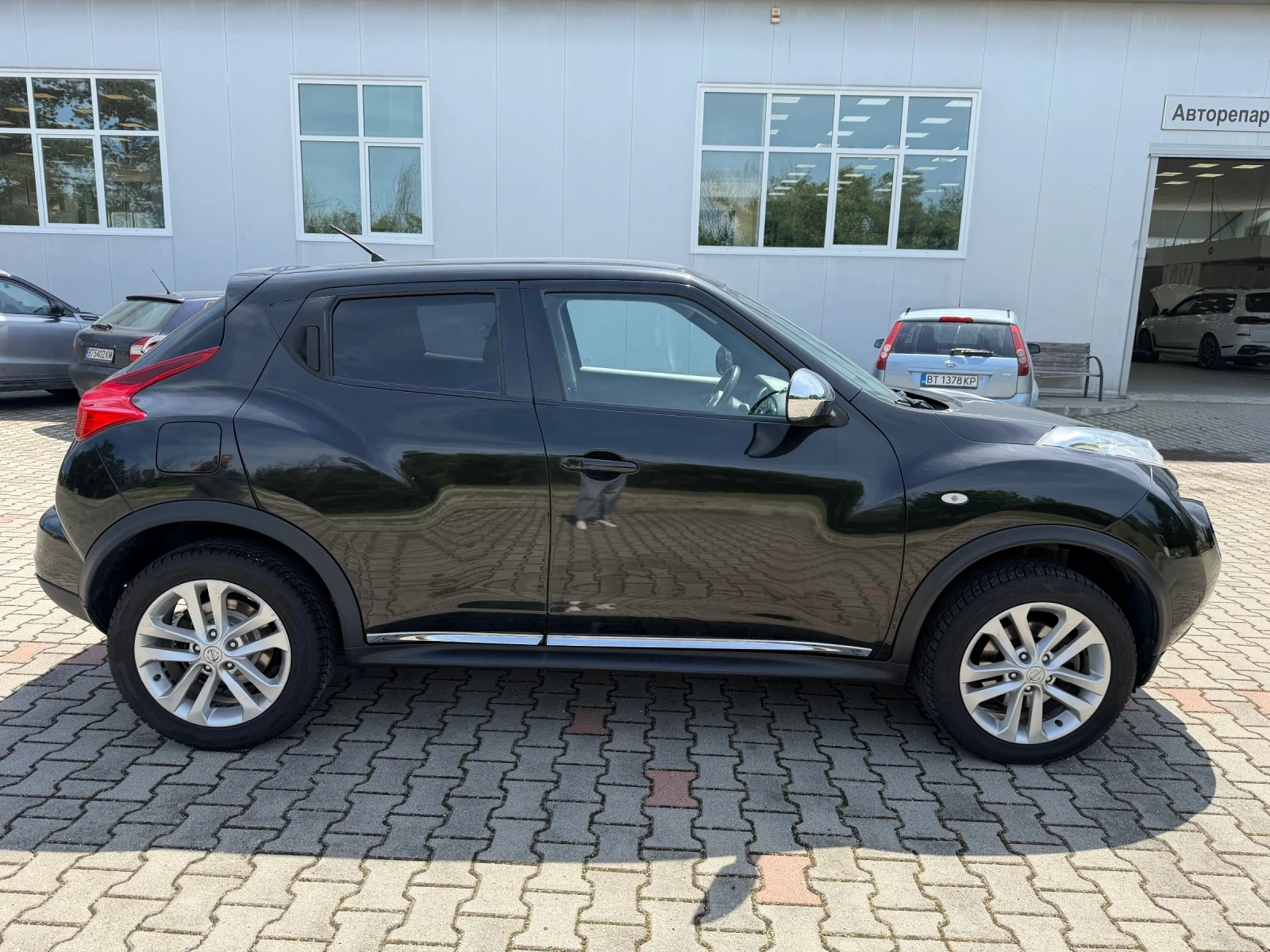 Nissan Juke, снимка 5 - Автомобили и джипове - 54760133