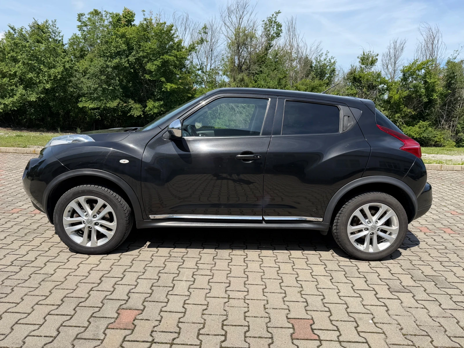 Nissan Juke, снимка 2 - Автомобили и джипове - 54760133