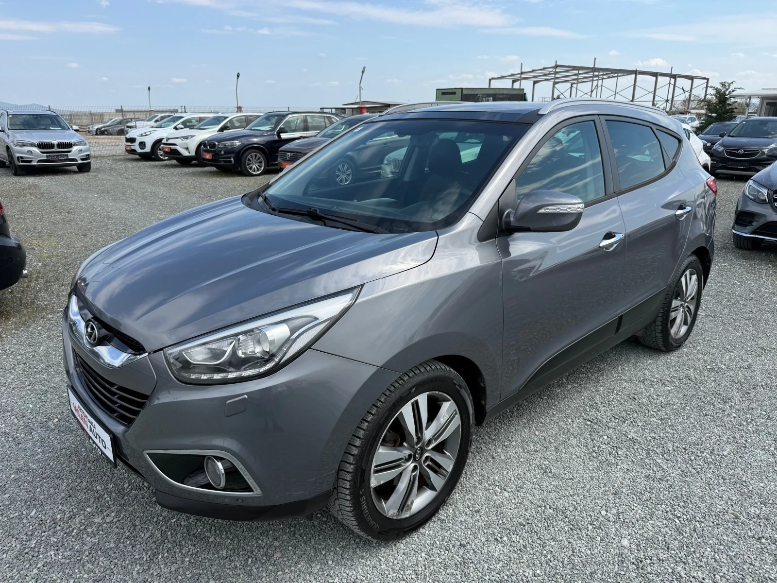 Hyundai IX35 (KATO НОВА)^(4x4)