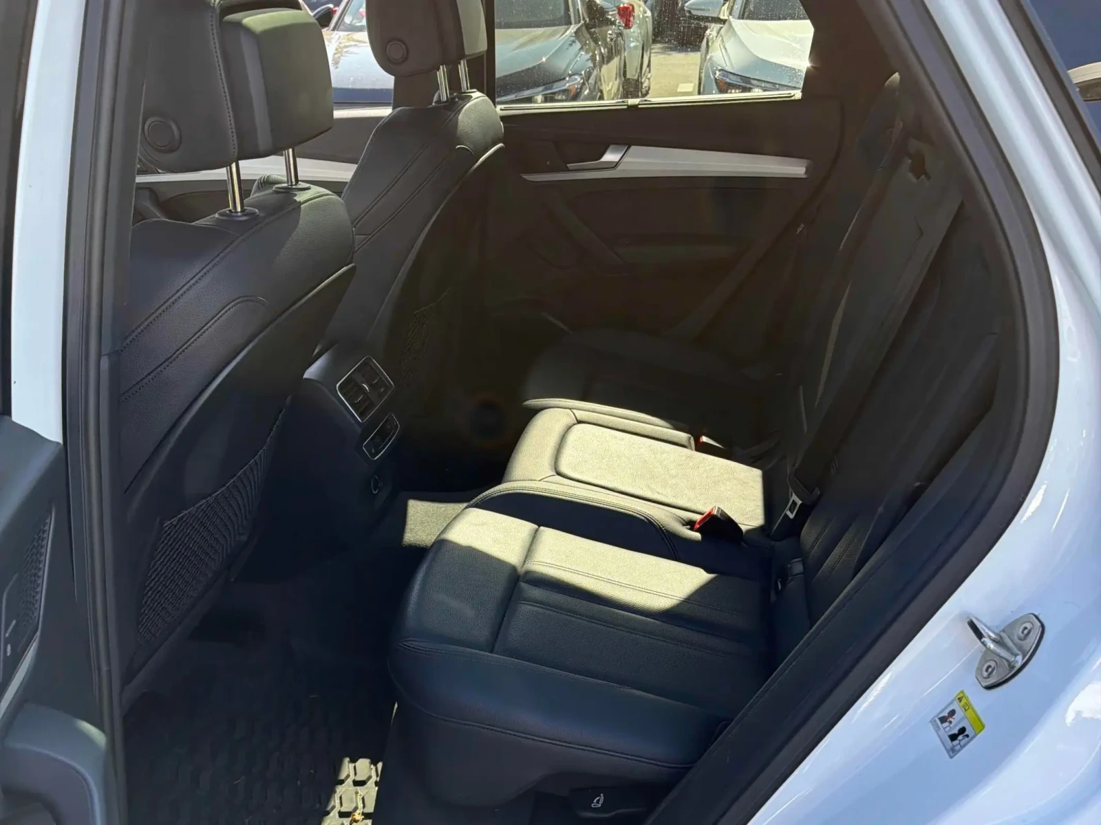 Audi Q5 * Technik * CARFAX * S-LINE * HEAD-UP * 360, снимка 7 - Автомобили и джипове - 54143958