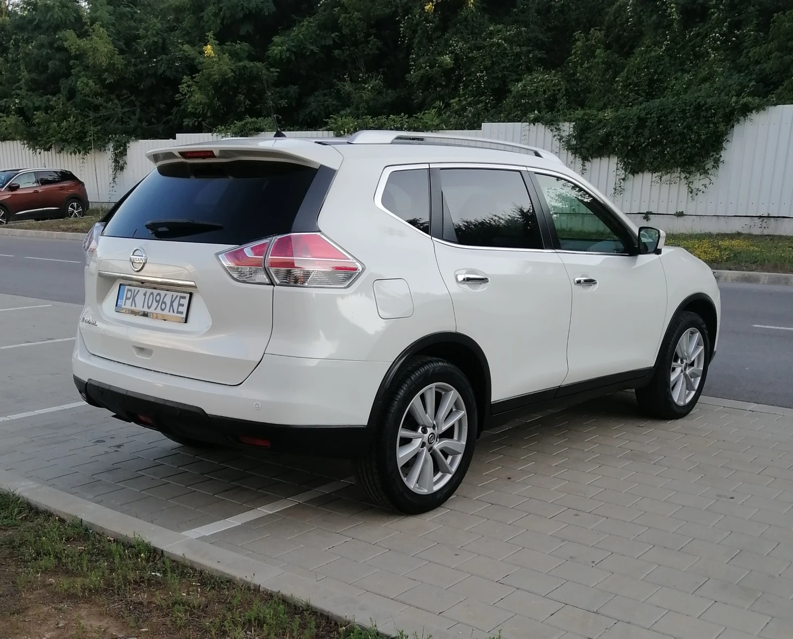 Nissan X-trail, снимка 6 - Автомобили и джипове - 55450595