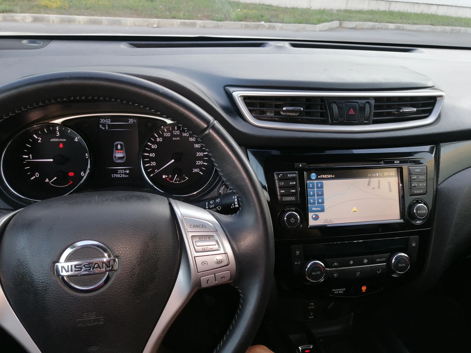 Nissan X-trail, снимка 9 - Автомобили и джипове - 55450595