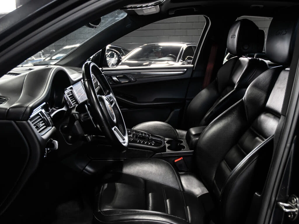 Porsche Macan КРАЙНА ЦЕНА , снимка 11 - Автомобили и джипове - 56043567
