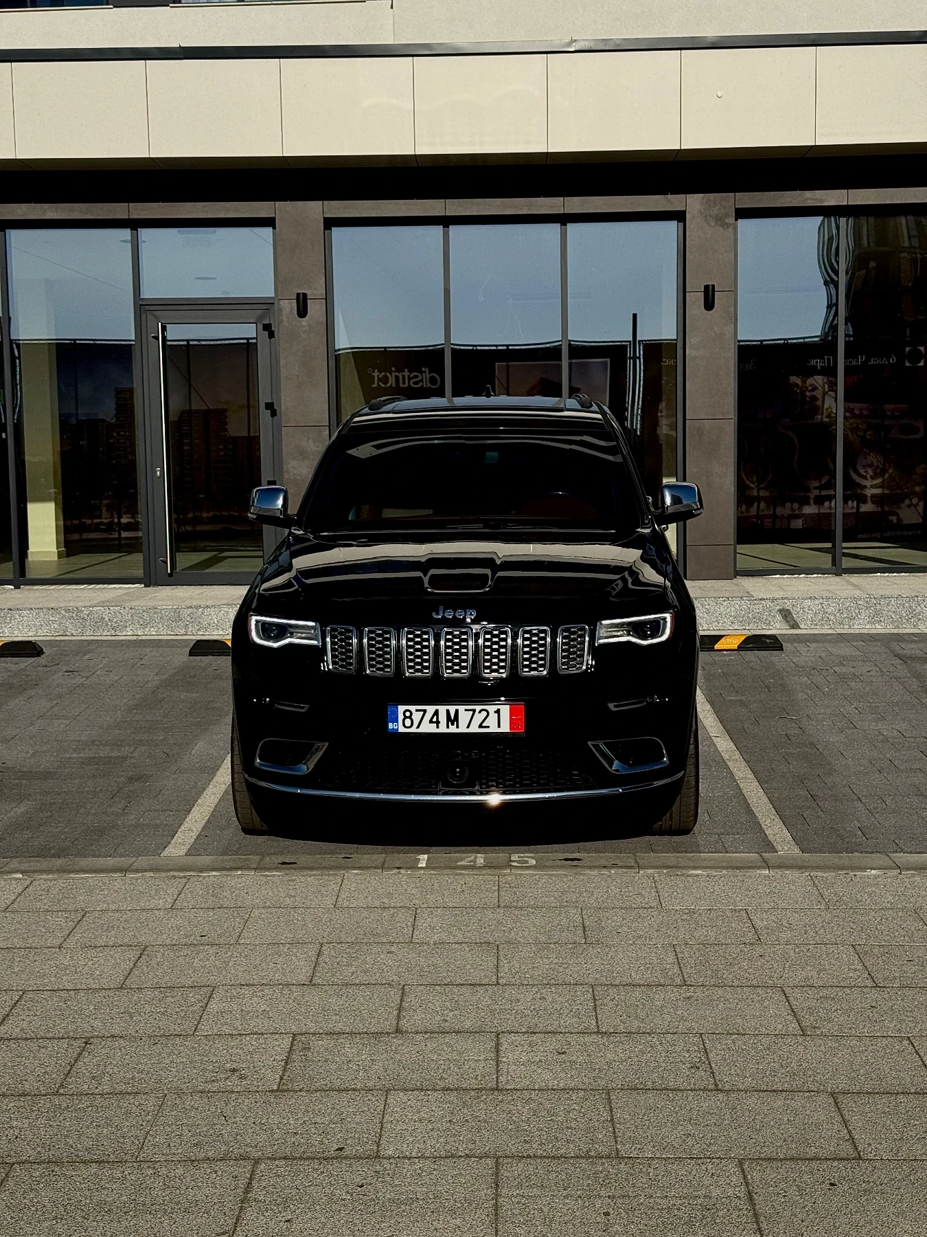 Jeep Grand cherokee Summit , снимка 2 - Автомобили и джипове - 56486782