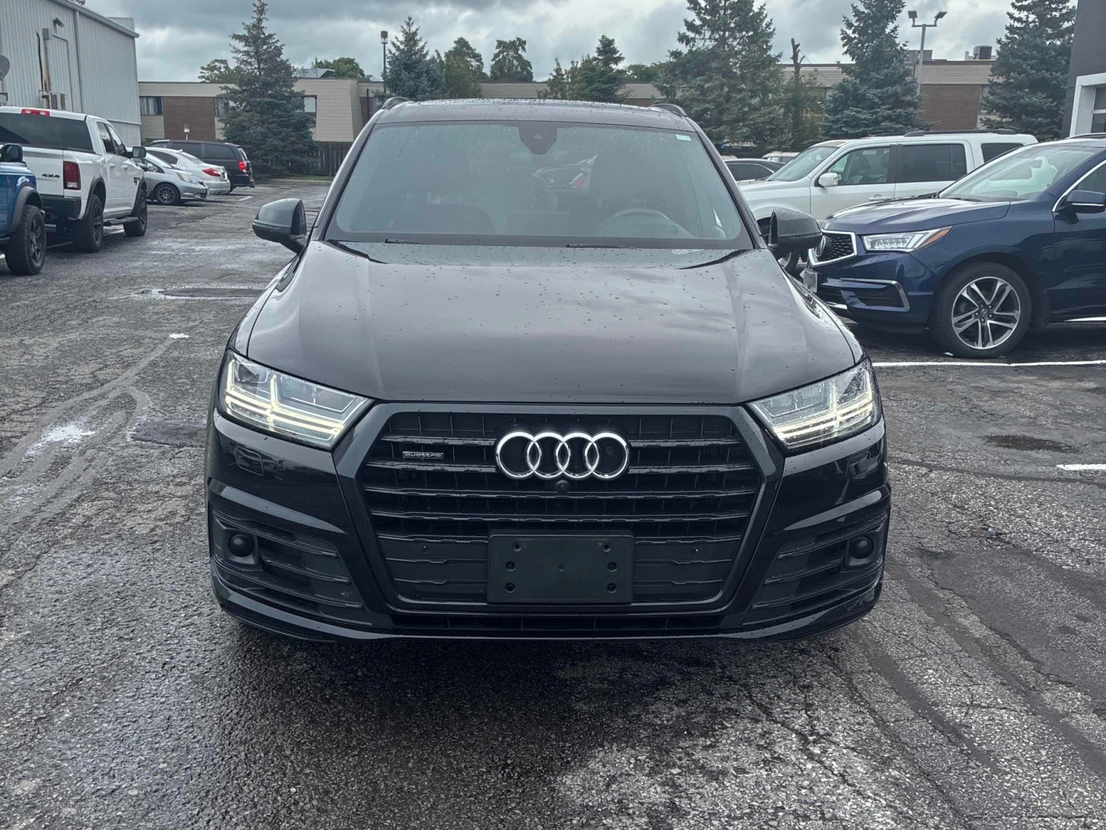 Audi Q7 Technik / 360 / Carfax / Лизинг, снимка 10 - Автомобили и джипове - 56523756