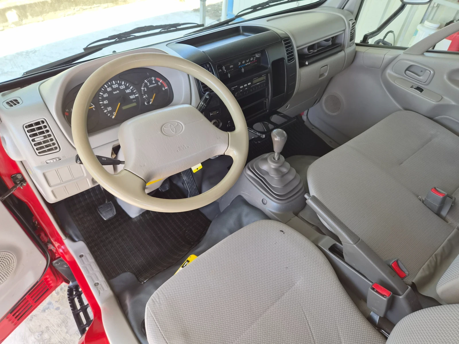 Toyota DYNA 3.0 D4D/FACELIFT/Тристранен самосвал/Швейцария/3.5, снимка 10 - Бусове и автобуси - 54748276