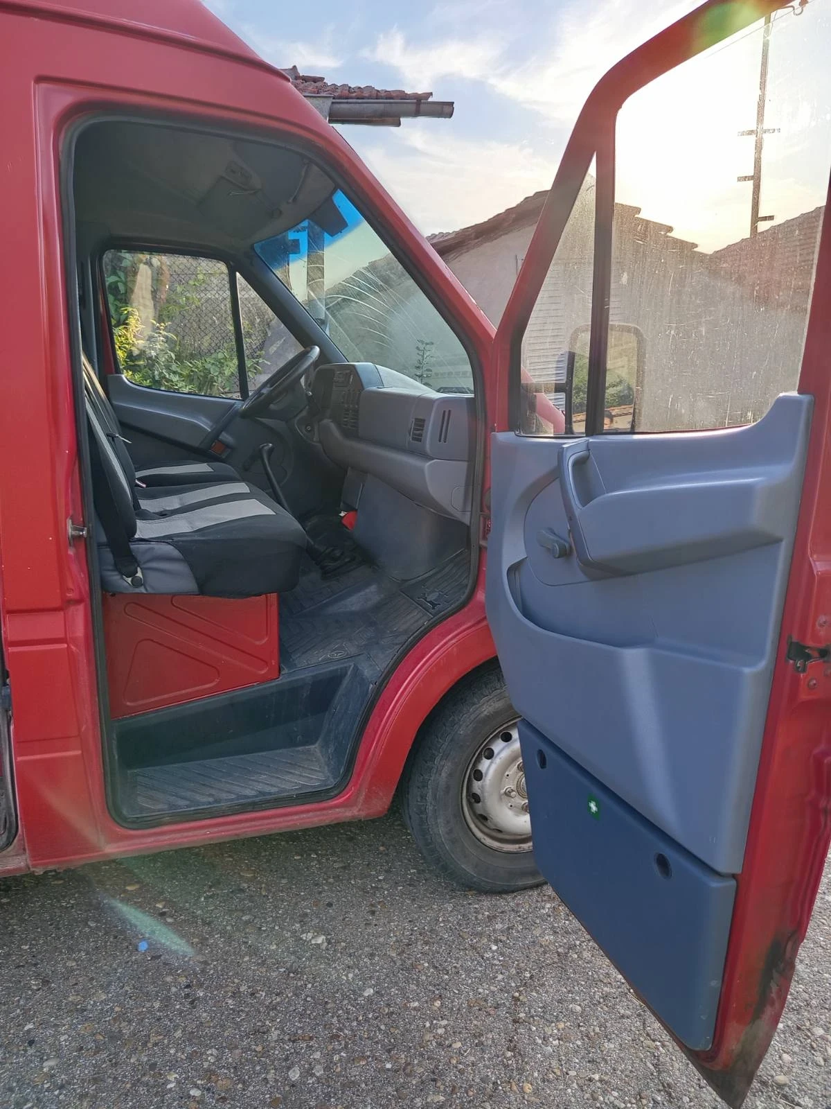 Mercedes-Benz 312, снимка 9 - Бусове и автобуси - 56348940