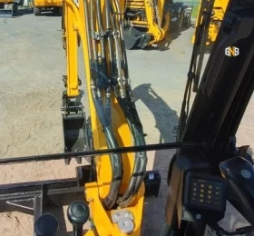 Багер JCB JCB8025ZTS, снимка 10