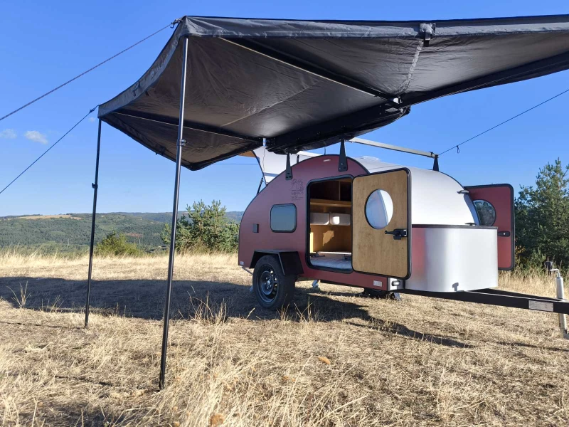 Каравана Други Nomad Nest Teardrops, снимка 4 - Каравани и кемпери - 52642558