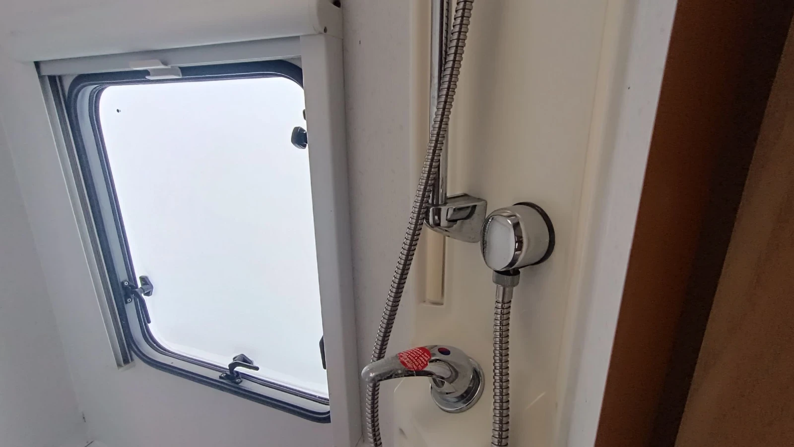 �������� ABI Brooklyn 500/4 | Mobile.bg � ����������� 8