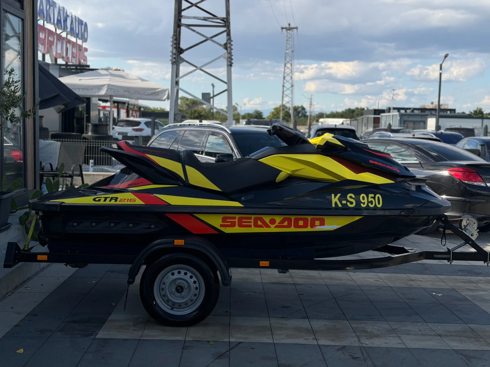 Джет Bombardier Sea Doo GTR 215, снимка 7 - Воден транспорт - 55420634