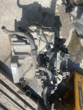 Автоматична скоростна кутия за Audi Seat VW - 1.4 16V GJG, снимка 2