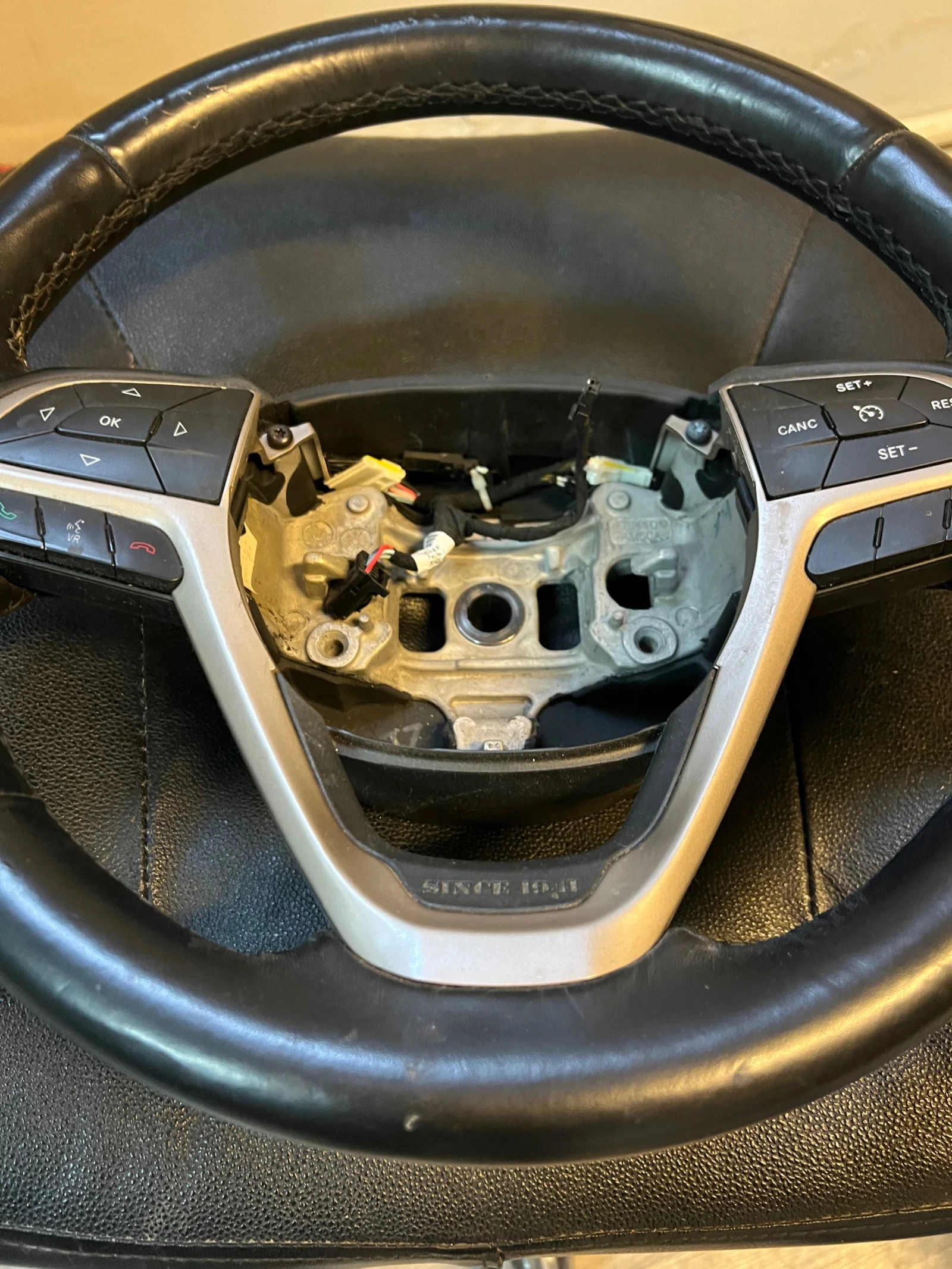 M   JEEP CHEROKEE 2015 P1UU342X9AL | Mobile.bg   2