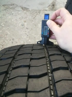 Гуми, снимка 4