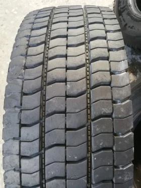 Гуми, снимка 2