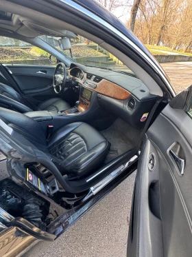 Mercedes-Benz CLS 320 Перфектно състояние ( на пружини )  - 5700 € / 11148.23 лв. - 90154616 14