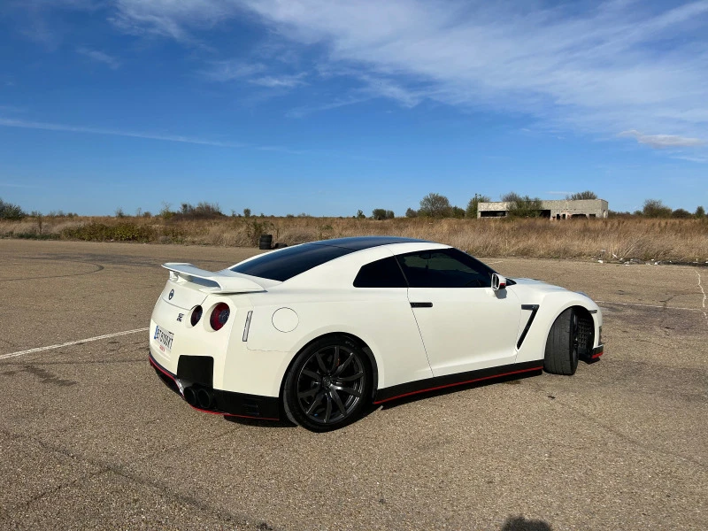 Nissan Gt-r, снимка 7 - Автомобили и джипове - 47222268