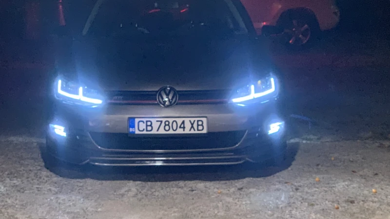 VW Golf 7 1.4 TSI 122кс с ремък, снимка 15 - Автомобили и джипове - 46827441