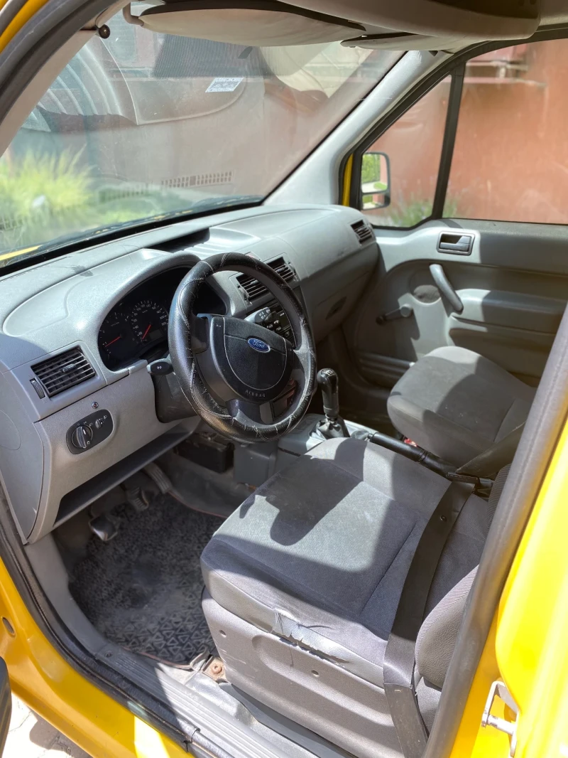 Ford Connect 1.8 TDCI, снимка 8 - Автомобили и джипове - 47351611