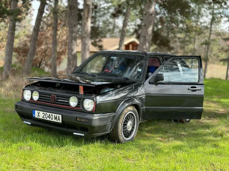 VW Golf, снимка 4 - Автомобили и джипове - 47611744