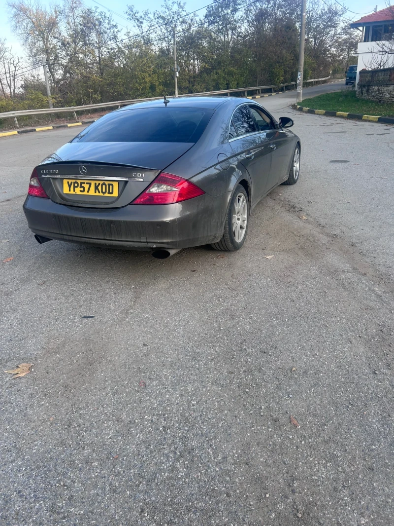 Mercedes-Benz CLS 320, снимка 5 - Автомобили и джипове - 48091185