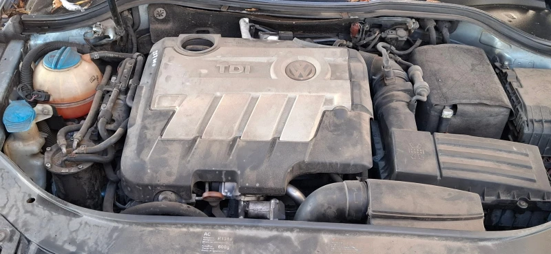 VW Passat COMMON RAIL, снимка 12 - Автомобили и джипове - 48367842