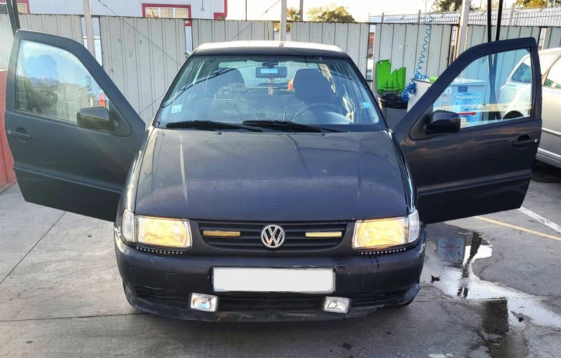 VW Polo, снимка 1 - Автомобили и джипове - 48755084