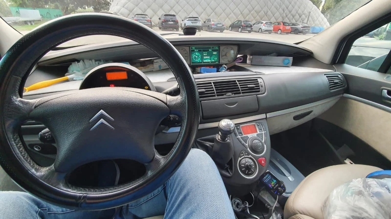 Citroen C8, снимка 2 - Автомобили и джипове - 52554477