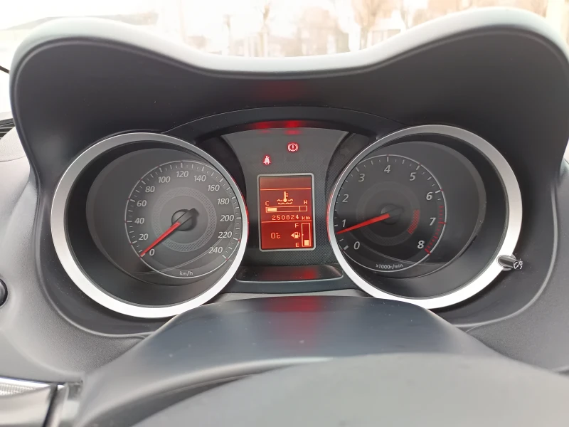Mitsubishi Lancer Sportback, снимка 10 - Автомобили и джипове - 53209079