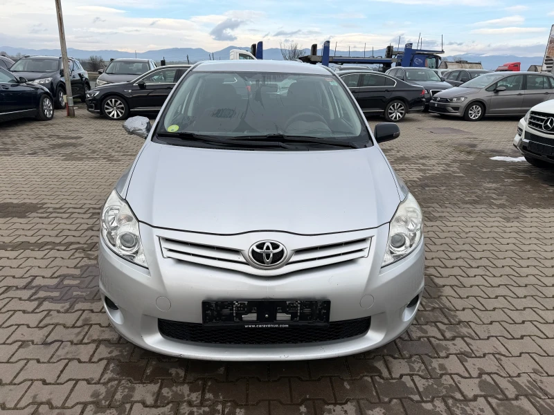Toyota Auris 1.4 D-4D EURO 5, снимка 3 - Автомобили и джипове - 53354895