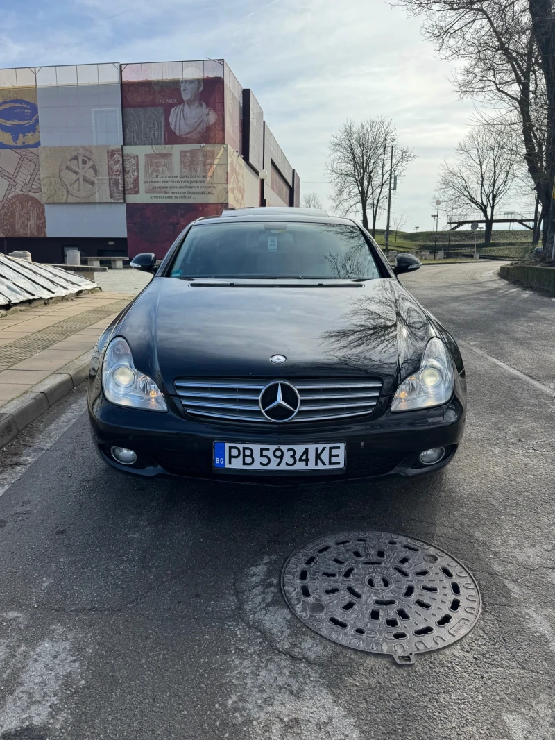 Mercedes-Benz CLS 320 Перфектно състояние ( на пружини ) , снимка 2 - Автомобили и джипове - 53496988