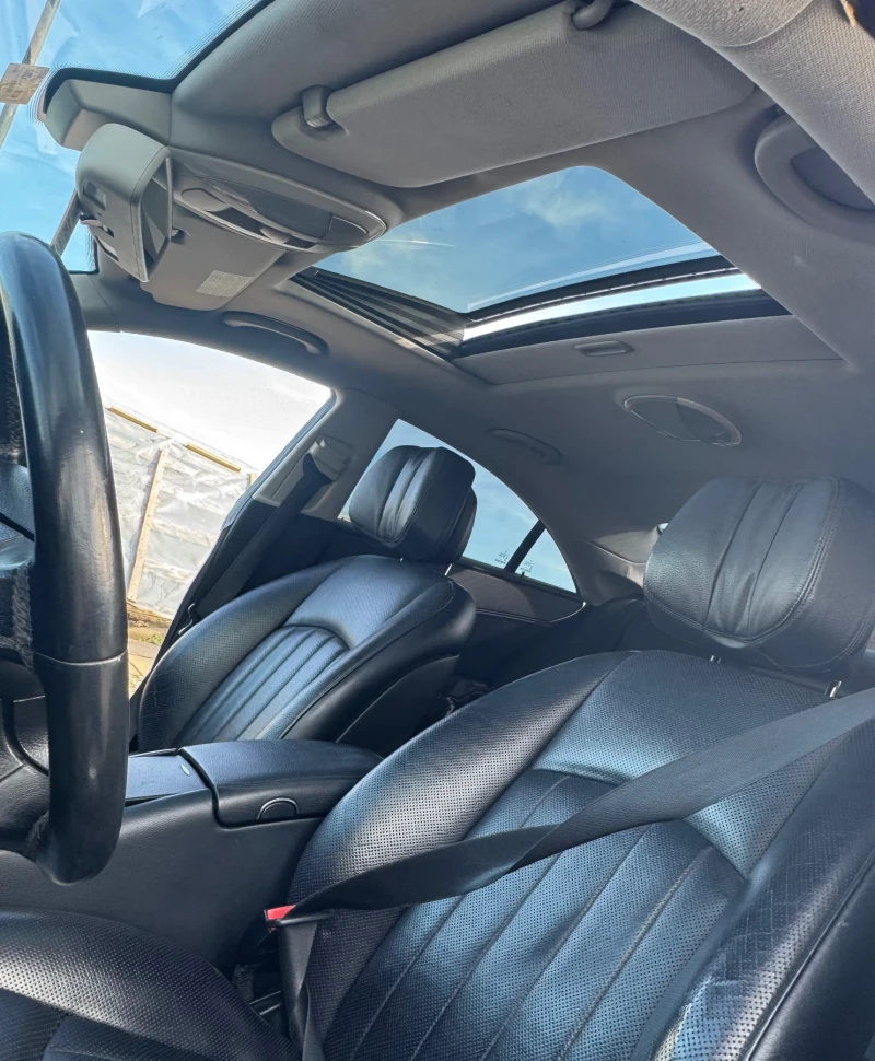 Mercedes-Benz CLS 320 Перфектно състояние ( на пружини ) , снимка 13 - Автомобили и джипове - 53496988
