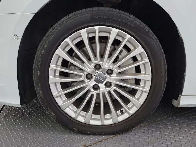 Audi A6 2.0 TFSI Quattro - САМО 30% АВАНС, снимка 10 - Автомобили и джипове - 56293710