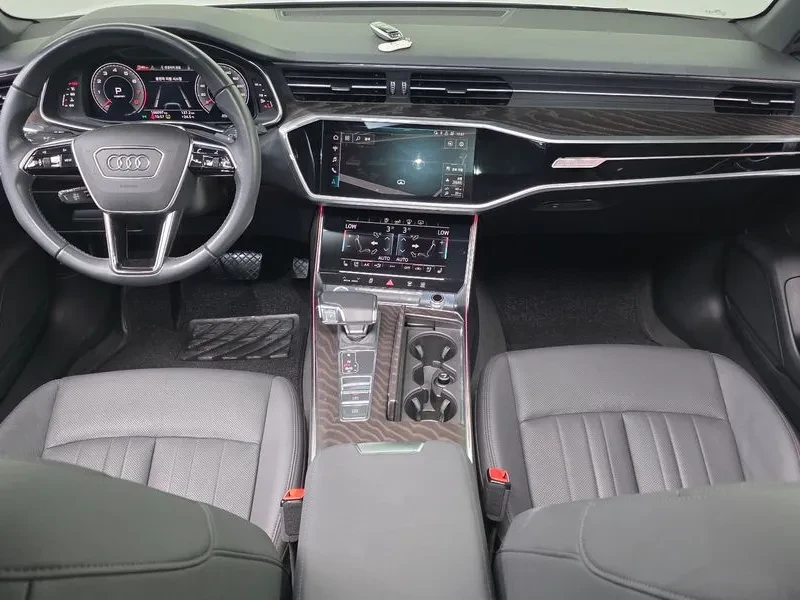 Audi A6 2.0 TFSI Quattro - САМО 30% АВАНС, снимка 14 - Автомобили и джипове - 56293710