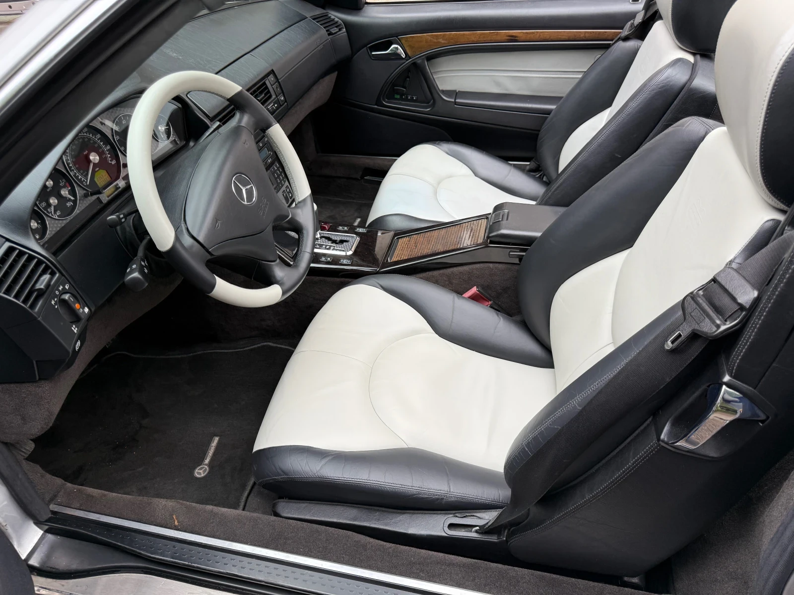 Mercedes-Benz SL 500 V 8  - изображение 8