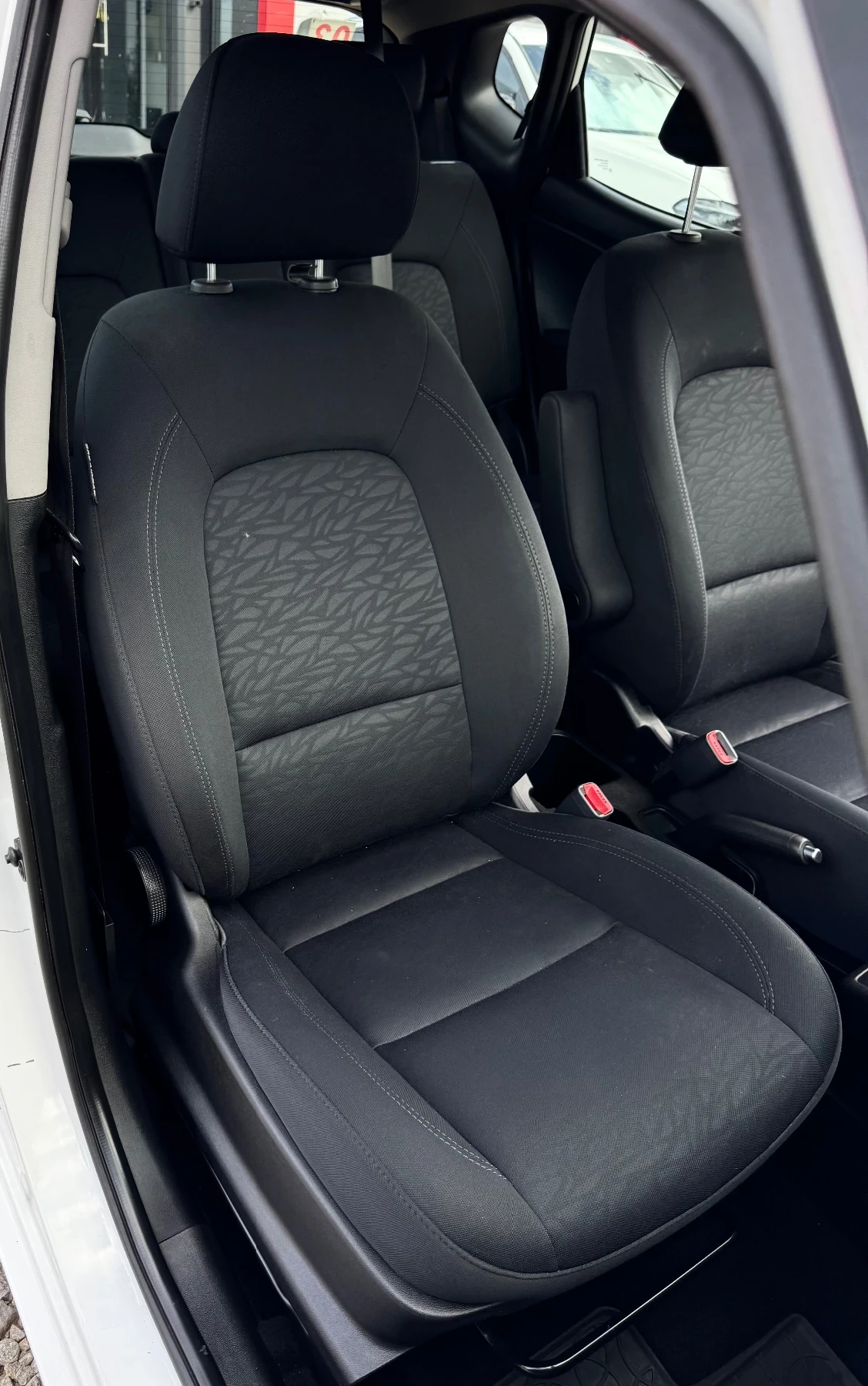 Hyundai Ix20  - изображение 10