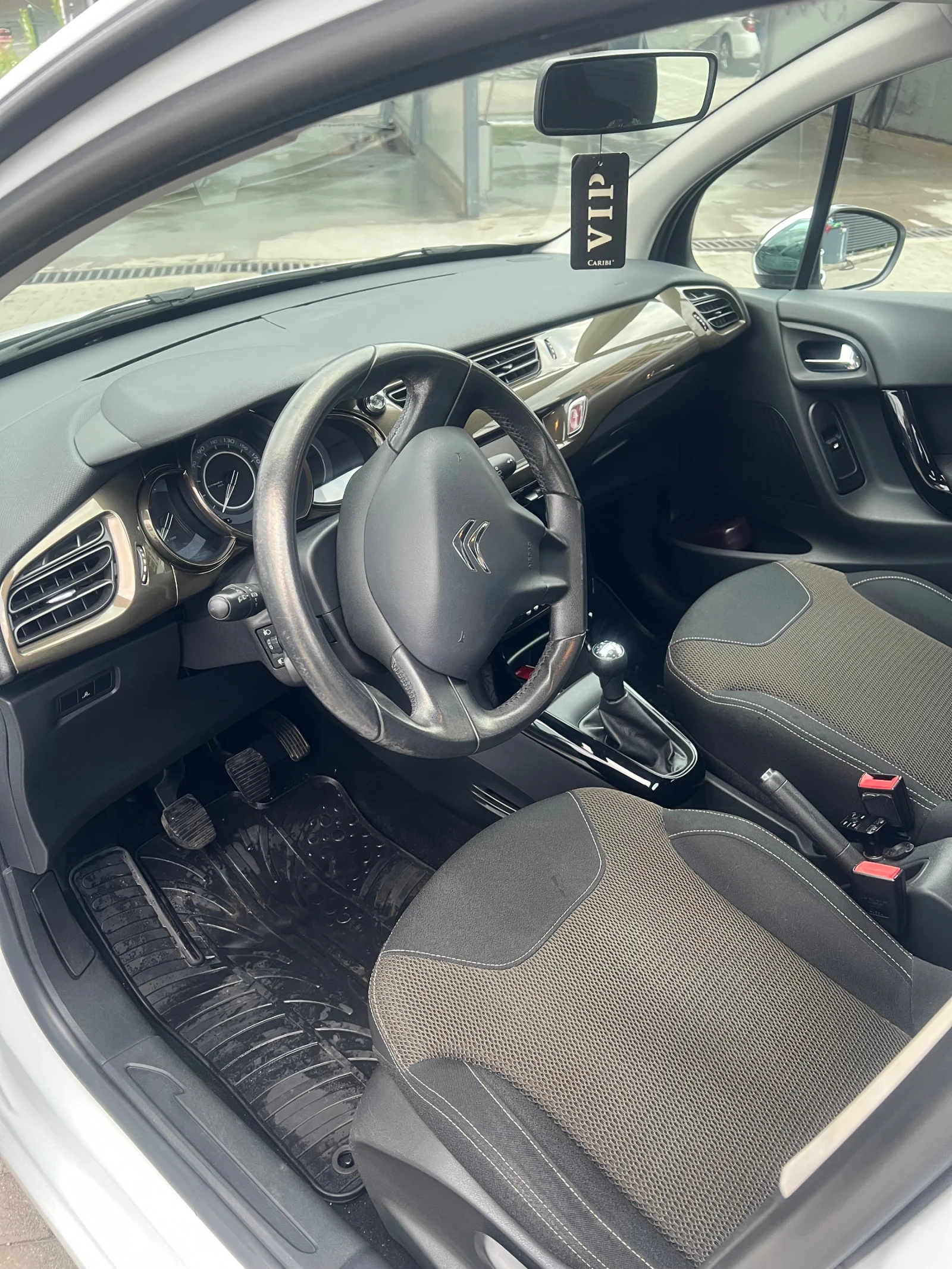 Citroen C3 1.4i | Mobile.bg   11