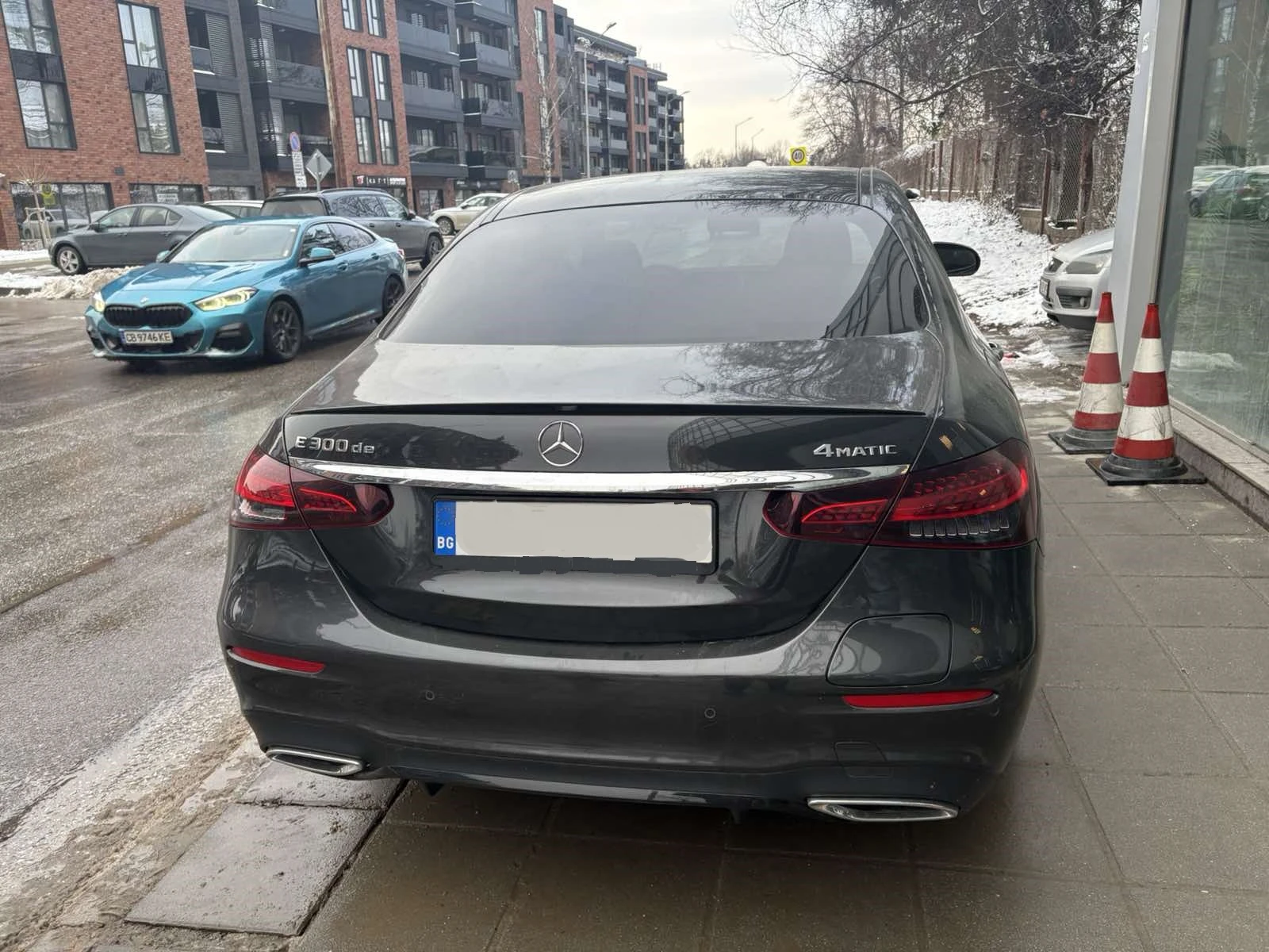 Mercedes-Benz E 300 де 4 матик - изображение 2