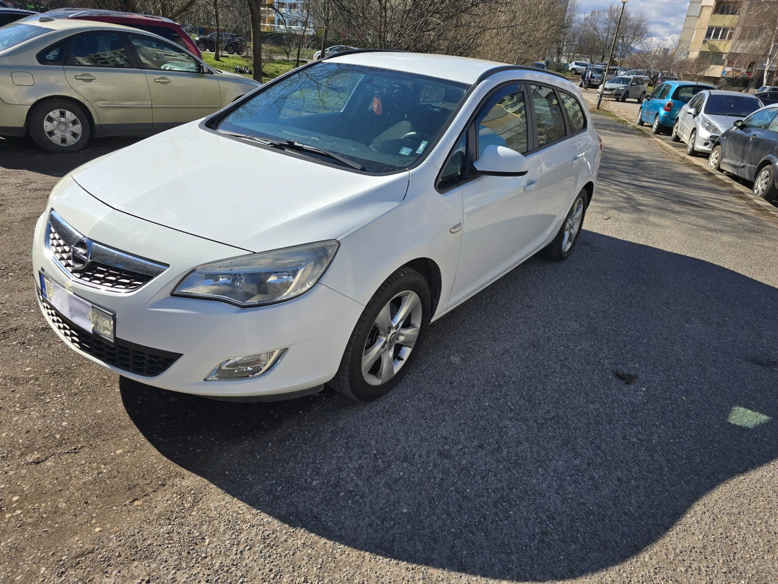 Opel Astra 1.7 CDTI SPORT TOURER, снимка 2 - Автомобили и джипове - 53617157
