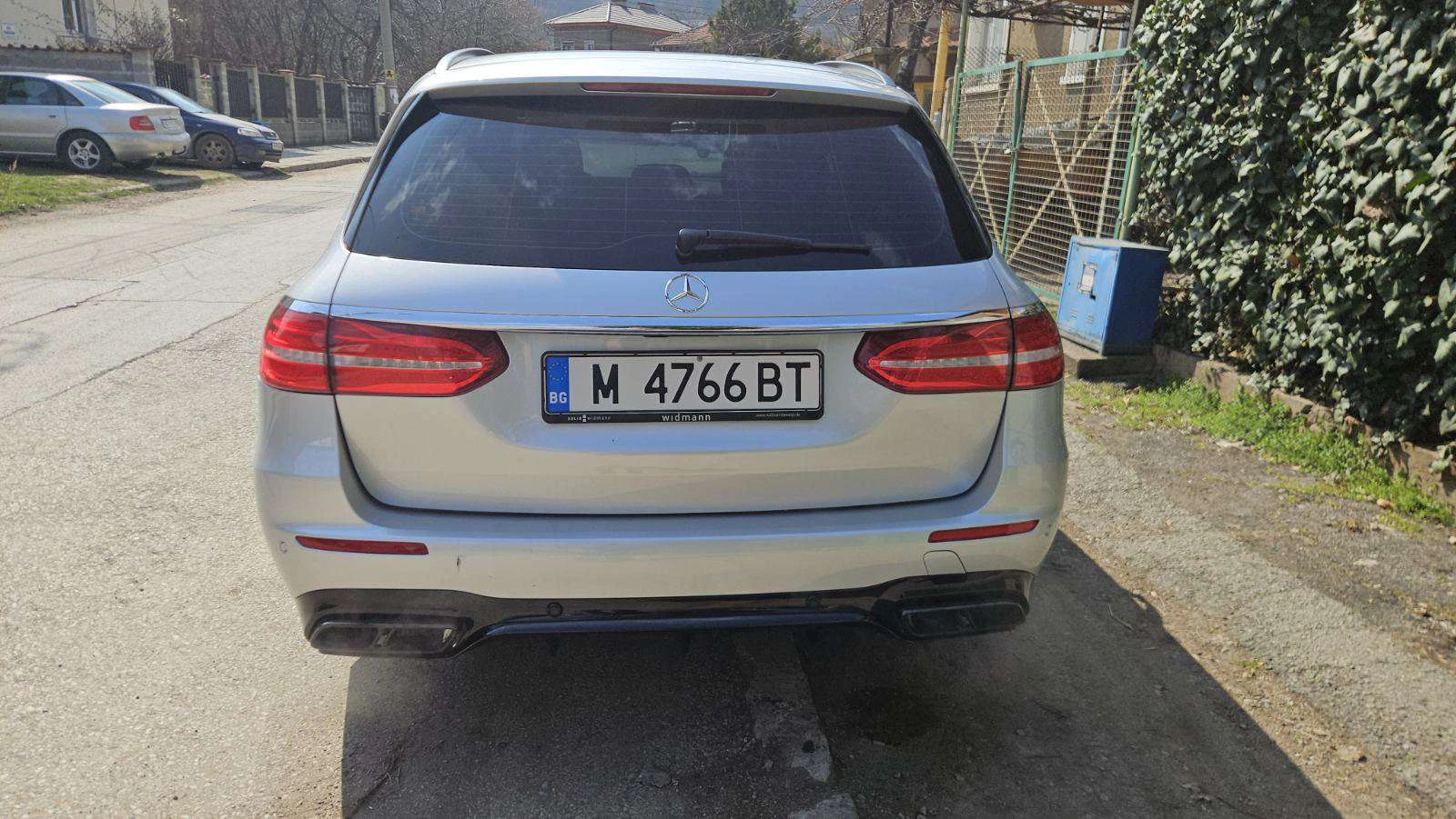 Mercedes-Benz E 63 AMG, снимка 3 - Автомобили и джипове - 53871905