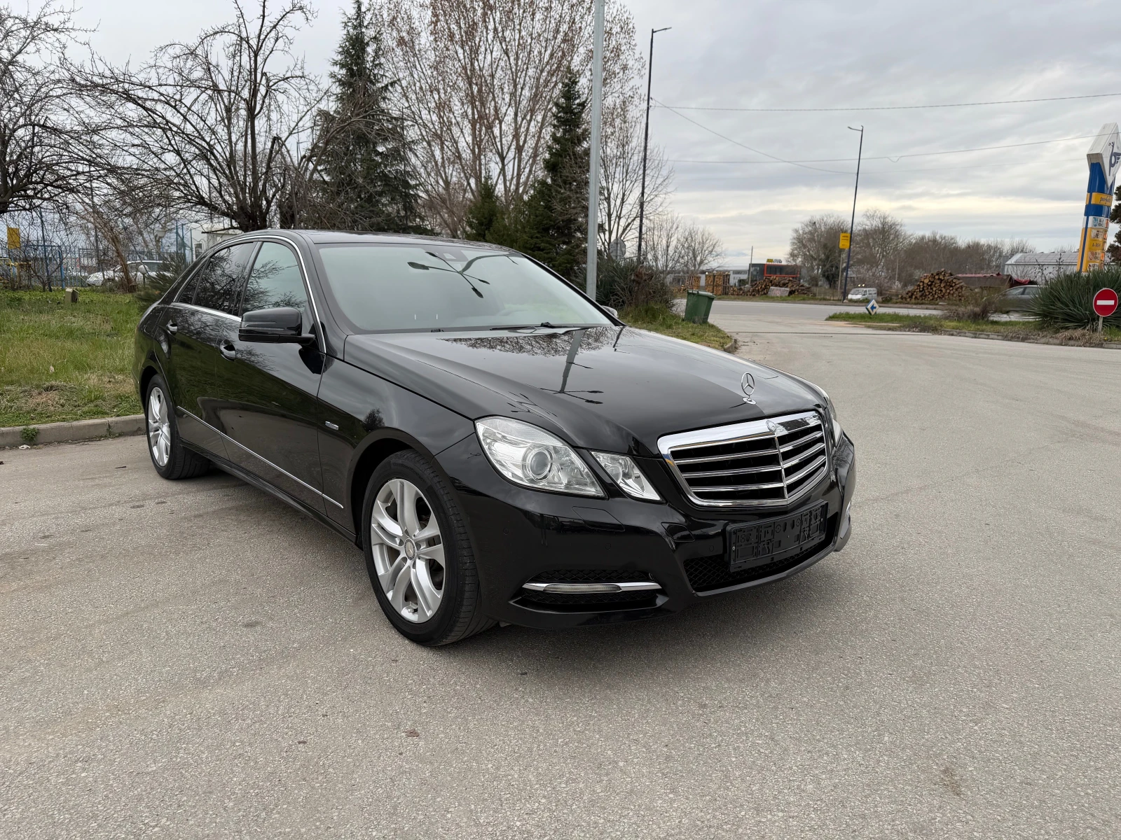 Mercedes-Benz E 200 CGI Avantgarde