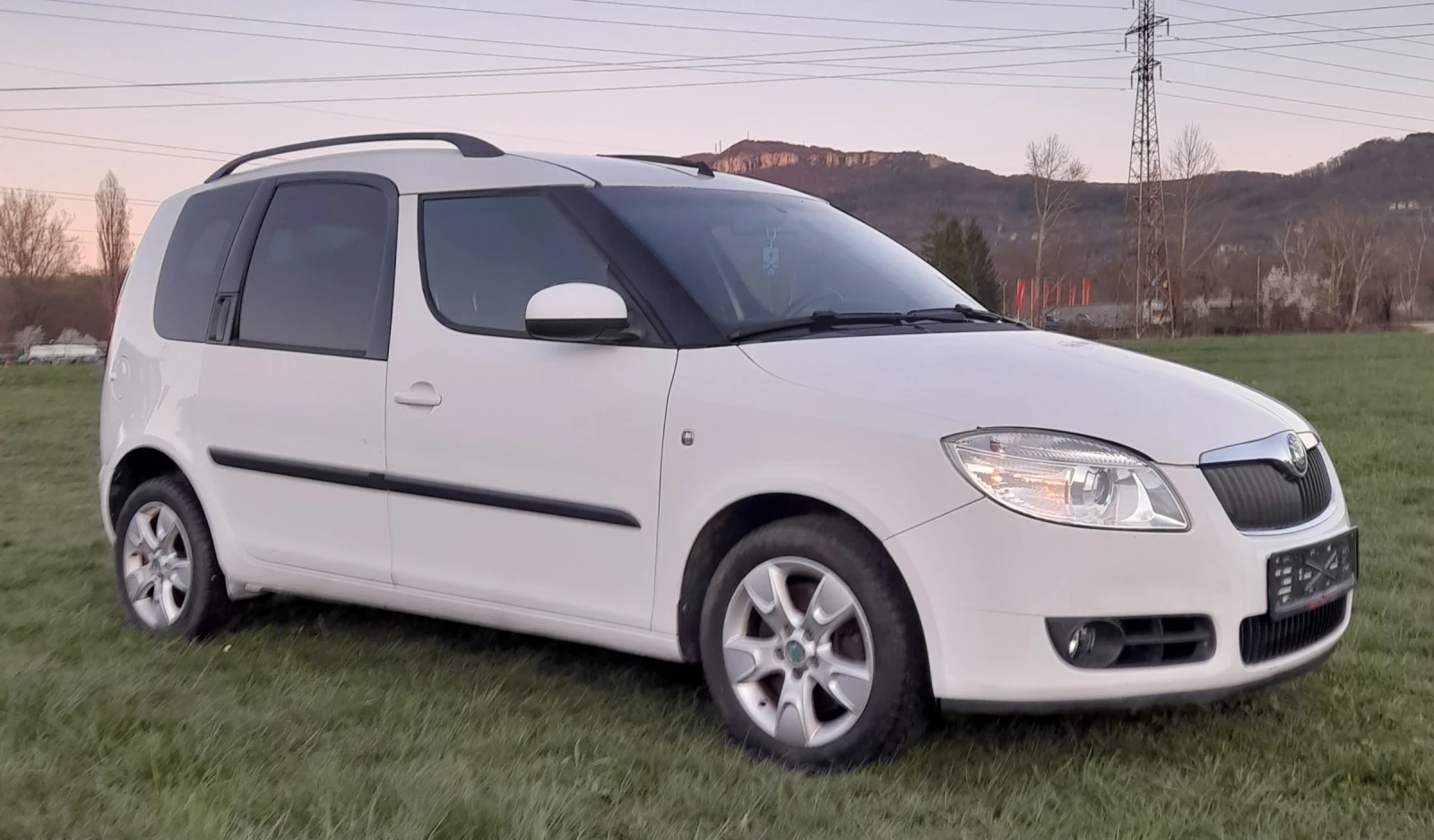 Skoda Roomster 1.6i, снимка 2 - Автомобили и джипове - 54128080